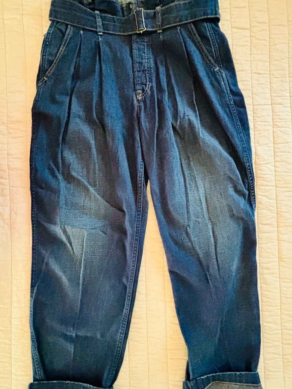 Women’s Ralph Lauren Dark Blue Pleated Jeans with Belt size 4